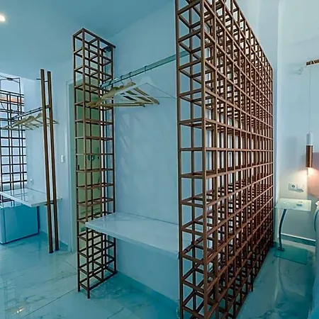 Nama Hotel Tinos Hotel