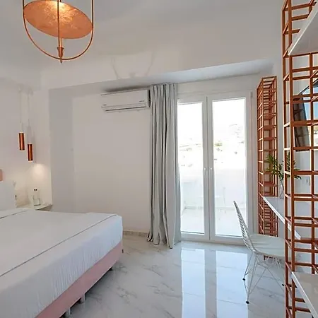 Nama Hotel Tinos Hotel