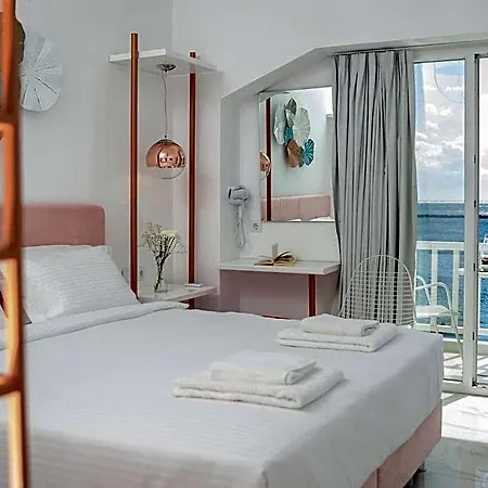 Nama Hotel Tinos Hotel 3*